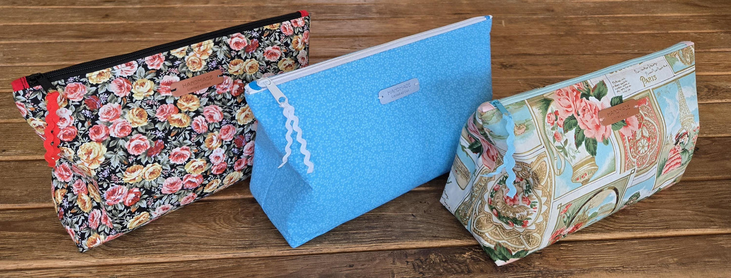 Large Lined Toiletry Cosmetic Bag