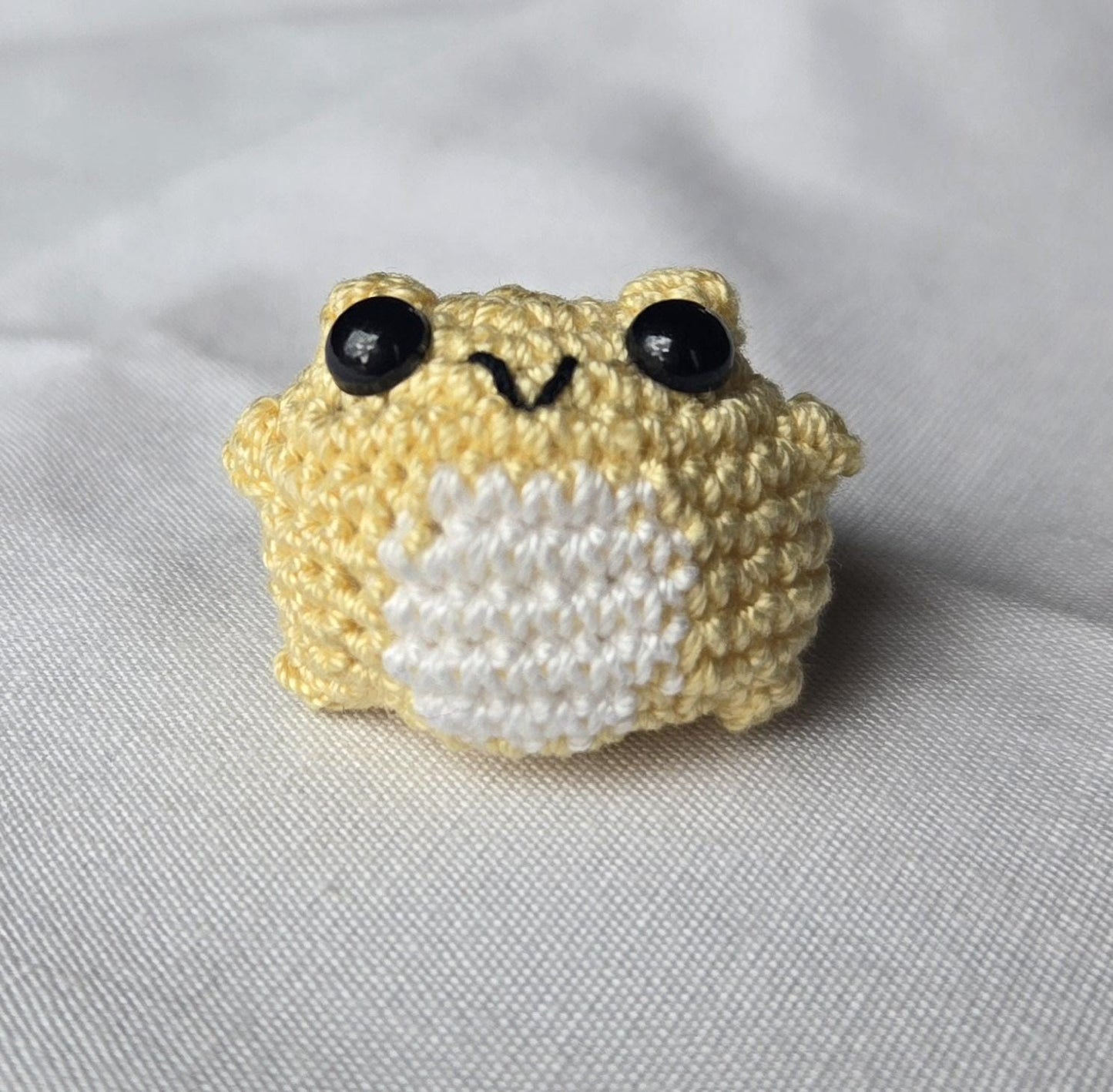 Mini Crochet Frogs
