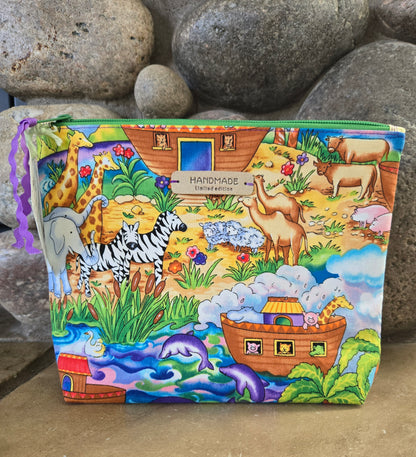 Medium Lined Toiletry Cosmetic Bag