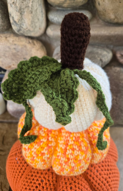 Farmhouse Pumpkin Stack