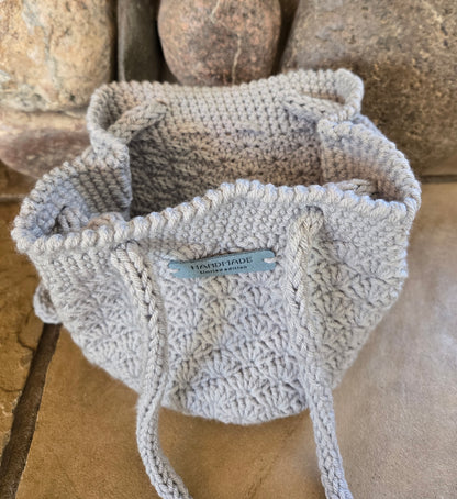 Shells Crochet Bag