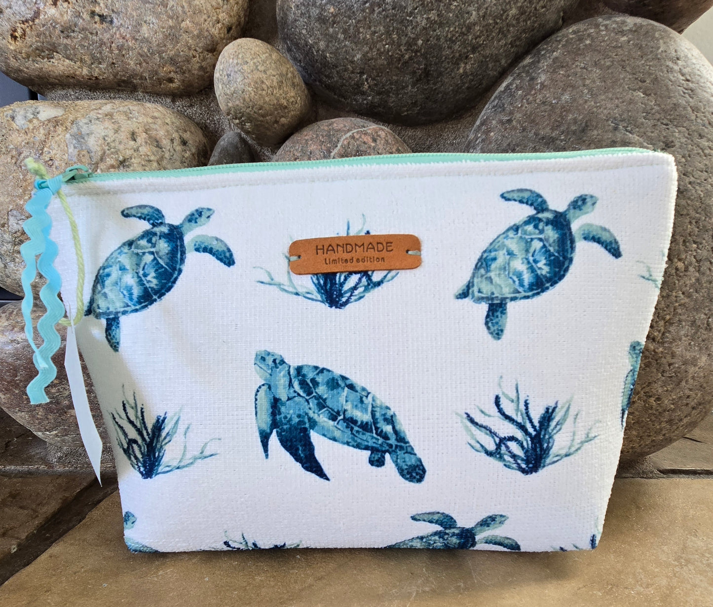 Medium Lined Toiletry Cosmetic Bag
